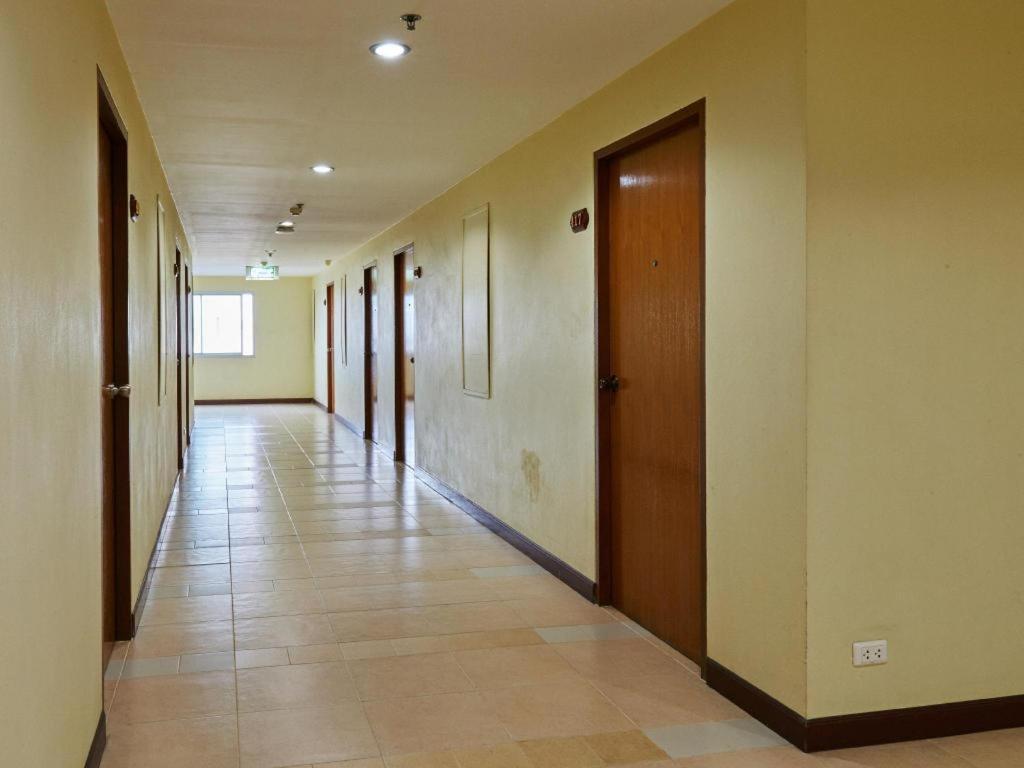 Eastiny Plaza Hotel Pattaya Exterior photo